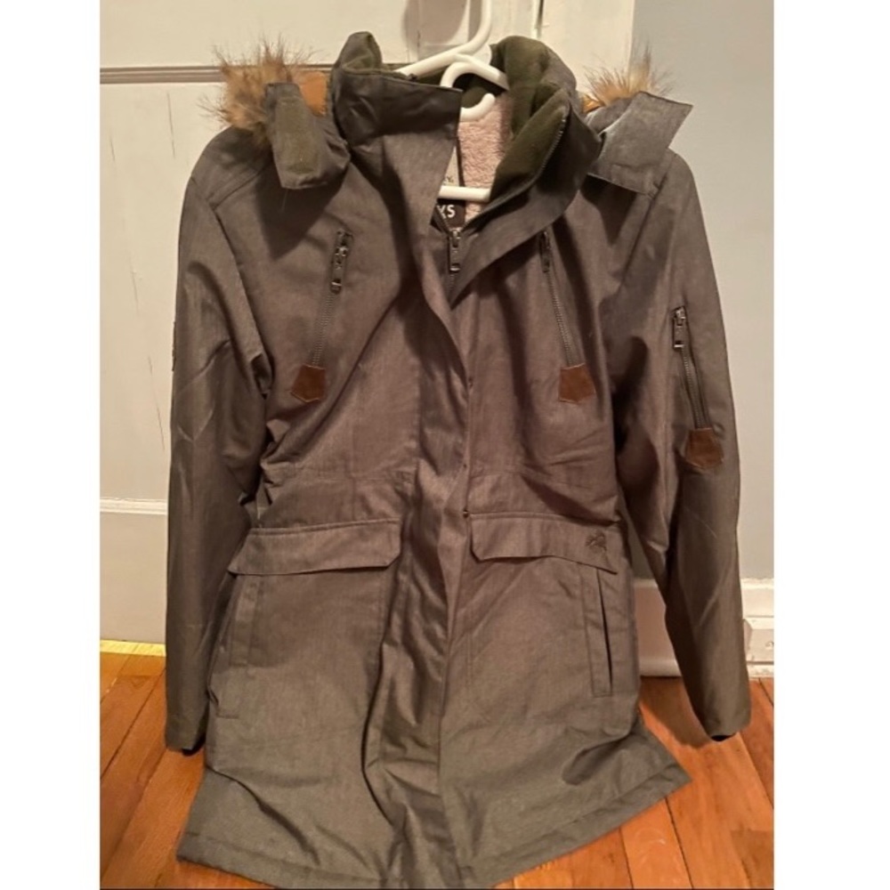 Legendary Whitetails coat